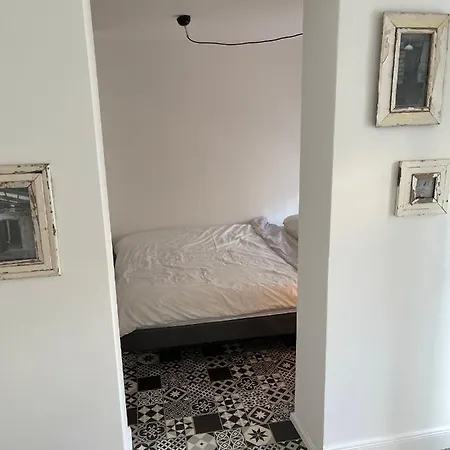 Apartman Kleines, Gemuetliches Haus In Bonn