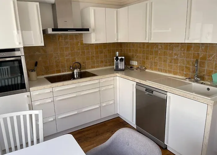 شقة Kleines, Gemuetliches Haus In بون