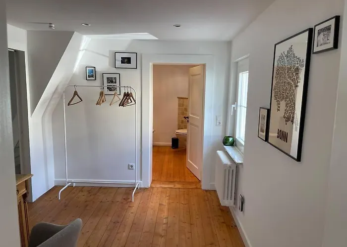 Apartman Kleines, Gemuetliches Haus In *